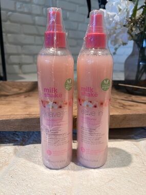 Pink Leave-In Conditioner Spray - Lightweight Hair Treatment